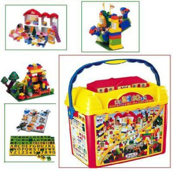 Крупноблочный конструктор в контейнере, Haenim toys 5 в 1 (436 деталей)